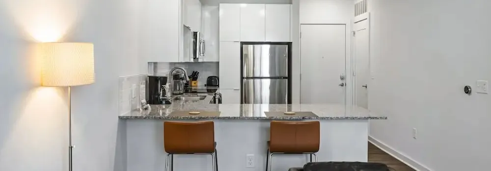 Spectacular Suite 1BR 1BA Apt I - Includes Bi-weekly Cleanings Linen Change