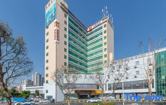 Homeinn · neo (Shenzhen Caopu Subway Station)