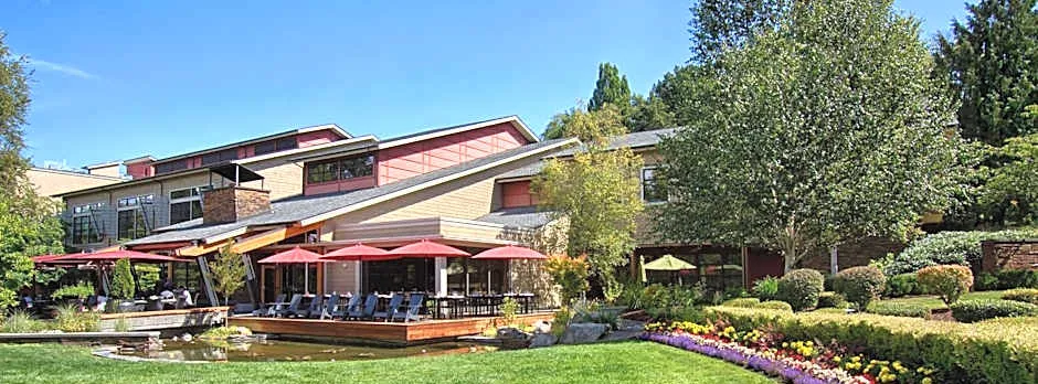 Cedarbrook Lodge