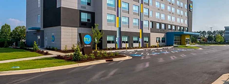 Tru by Hilton Fayetteville Fort Bragg