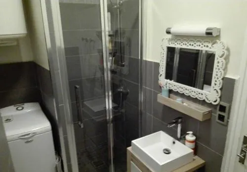 Anderson apartment