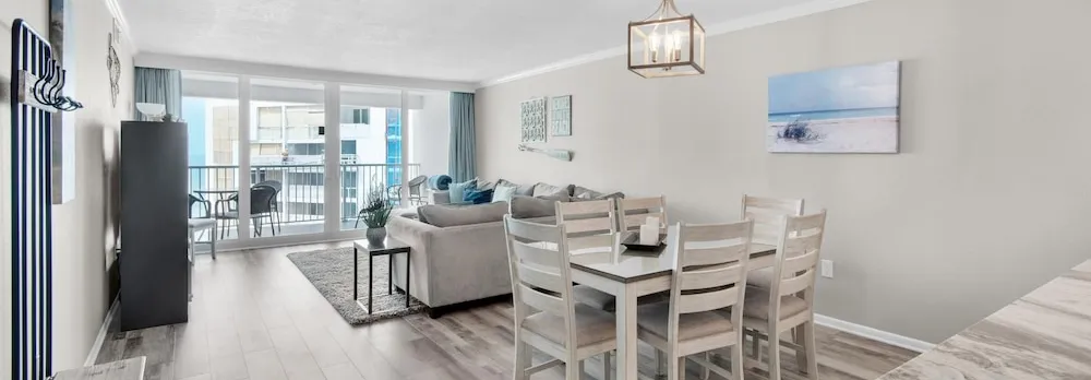 Shoreline Towers 1114