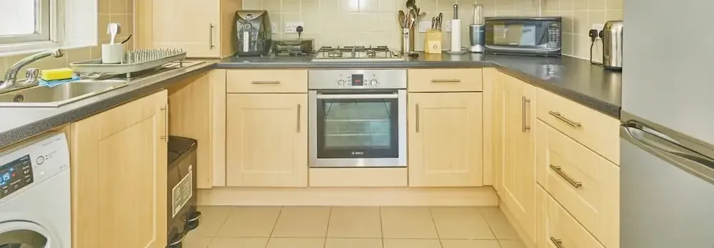 Charming 2-bedroom Flat in South Croydon