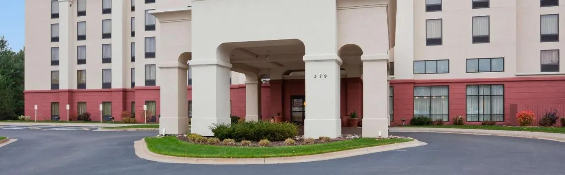 Hampton Inn & Suites Lino Lakes