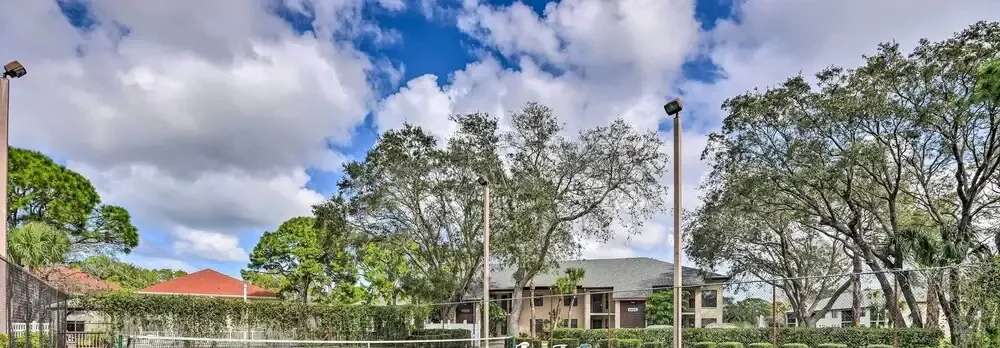 Resort-style Condo 6 Mi to Bradenton Beach!
