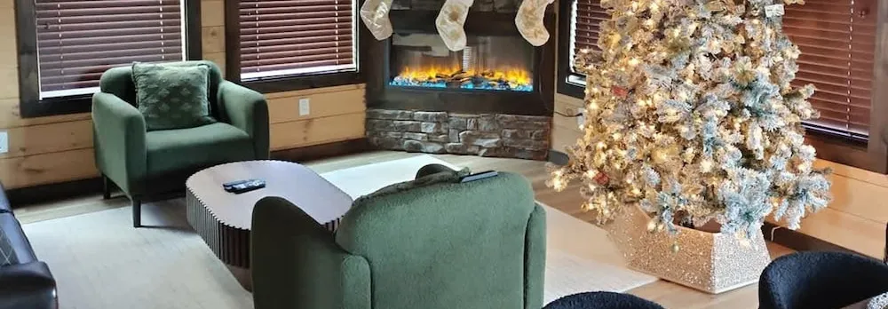 Peak Overlook by Beyond Expectations Mountain Retreat With Hot Tub