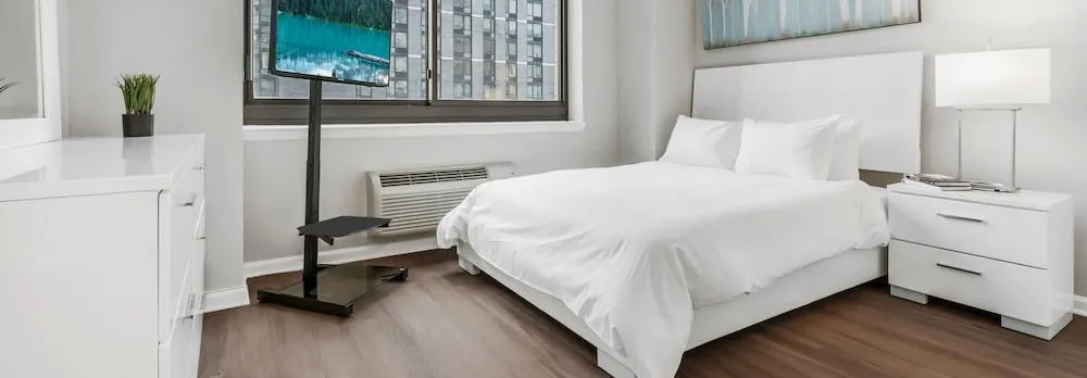 Bluebird Suites Near Path