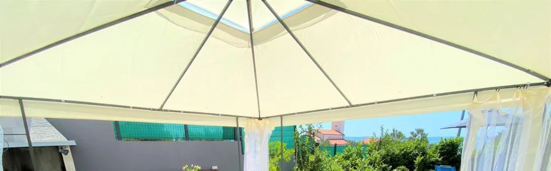 Lux Apartment Sea Shell with Jacuzzi