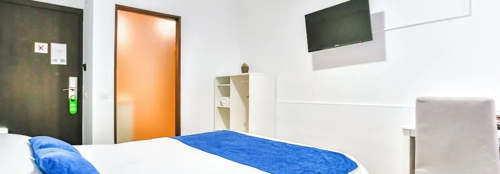 Laramond Barcelona Rooms