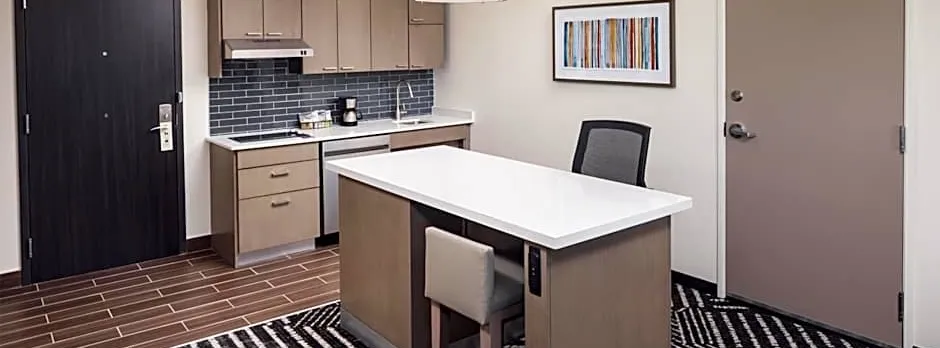Hyatt House Royal Oak / Birmingham