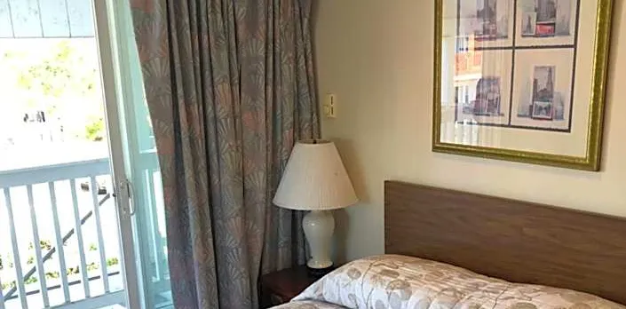 Alouette Beach Resort Economy Rooms