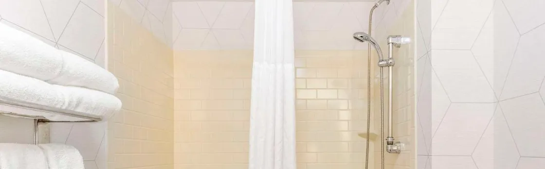 Comfort Suites