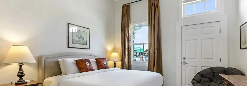Renovated Historic 4BR House Near Magazine St & Uptown