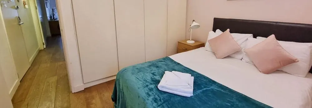Urban Stay London City Apartments