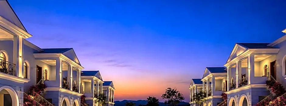 Red Tullip Md Valley Resort & Spa - Luxury Resort With Swimming Pool, Udaipur