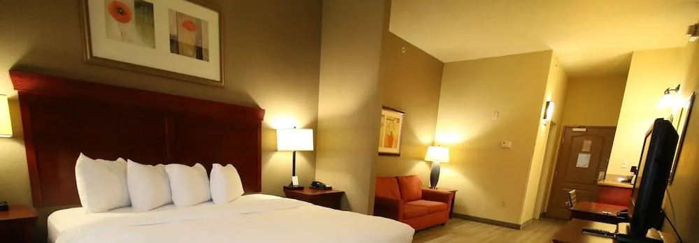 Seffner Inn And Suites
