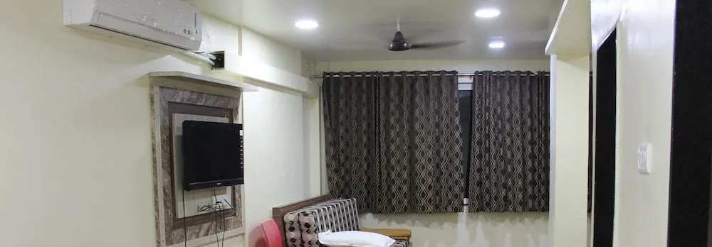 Hotel Mukesh Residency