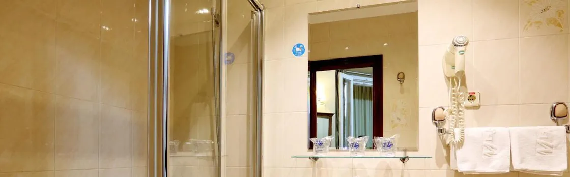 Hostal la Macarena