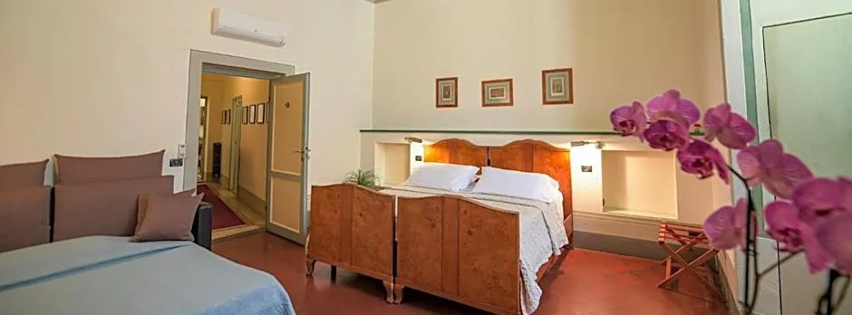 Casa Rovai Guest House
