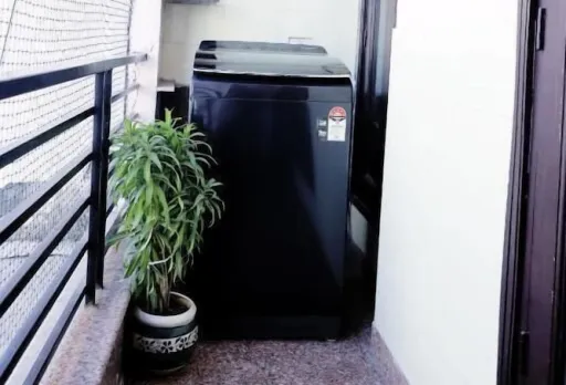 Fortune Home Service Apartment J-171