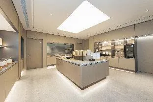 Ji Hotel Shanghai Bao'an Road Metro Station