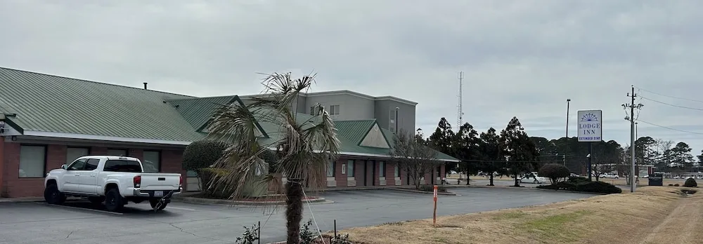 Lodge Inn Extended Stay