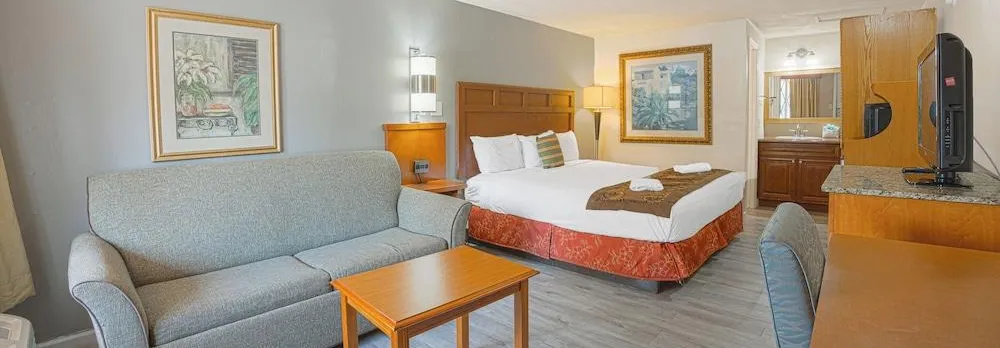 Liberty Garden Inn by Oyo Kissimmee Near Disney World
