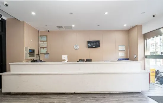 JiTing Inn (Shanghai XinhuaTongJingHospital)