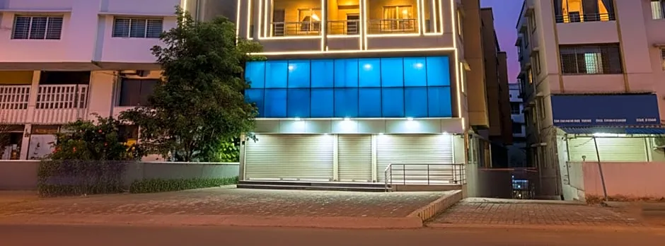 FabHotel Classic Executive - Nr. Sasvad Road Railway Station