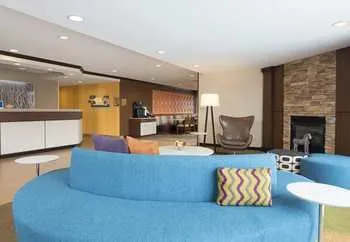 Fairfield Inn and Suites By Marriott St Charles
