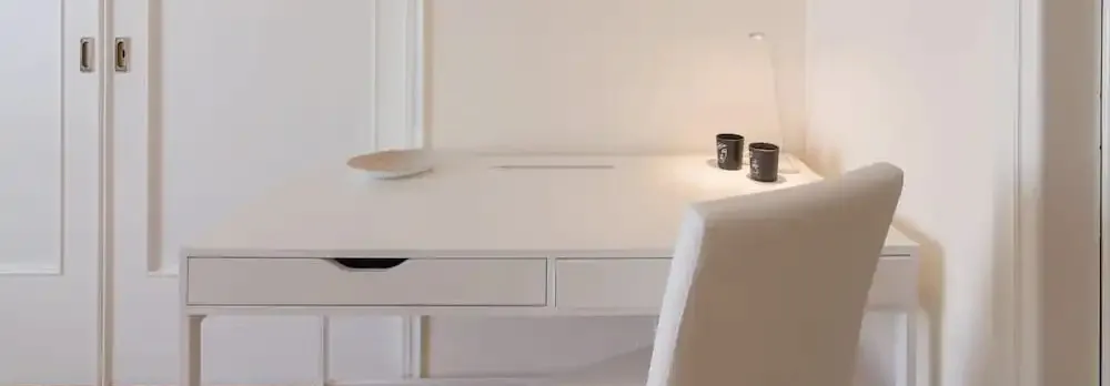 Phaedrus Living: City Center Flat Michalakopoulou