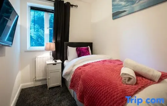 Peel Grove - Luxury House - Manchester