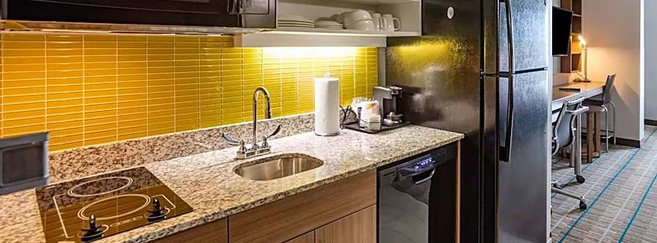 MainStay Suites Bowling Green North