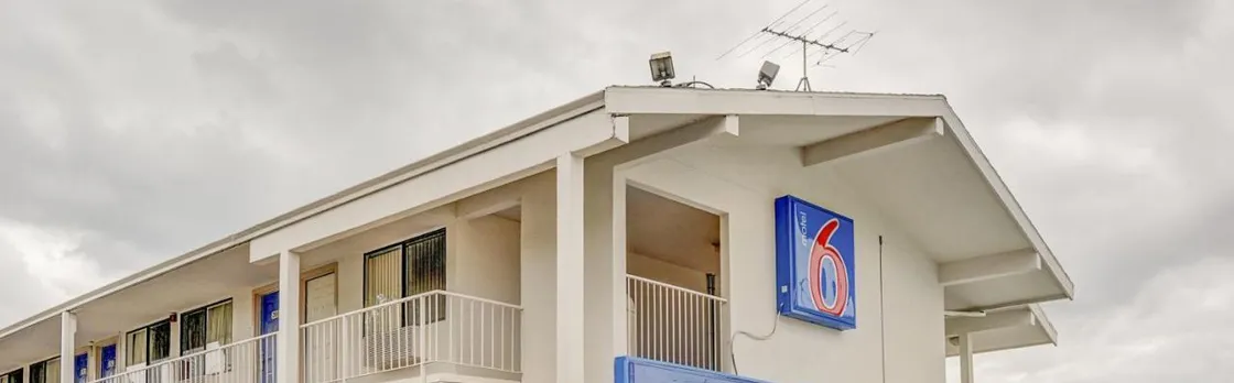 Motel 6 Portland Central