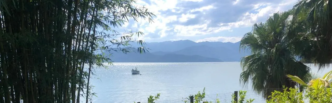 Paraiso Frente Ao Mar Sul Da Ilha