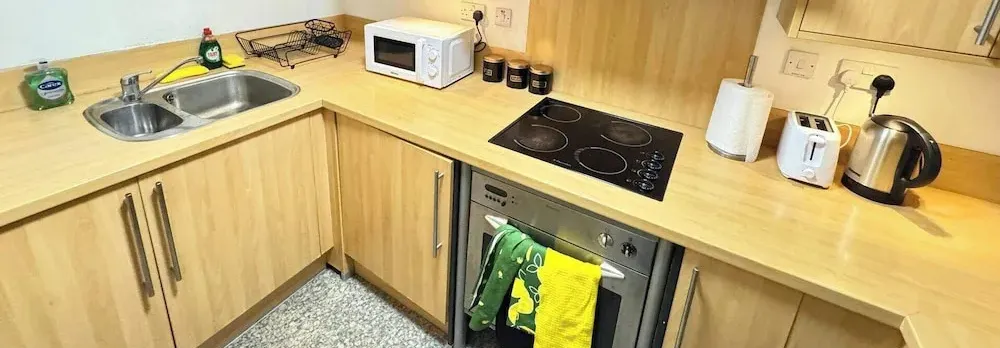 City Centre - Sleeps 2 - Wifi Parking Projector