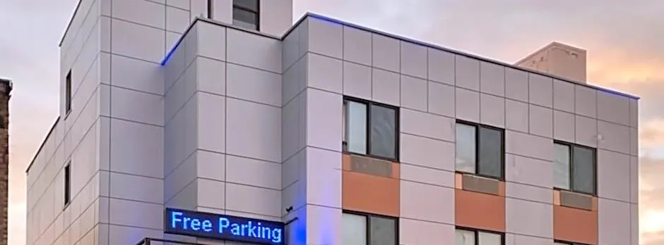 Umbrella Hotel Brooklyn - Newly Renovated