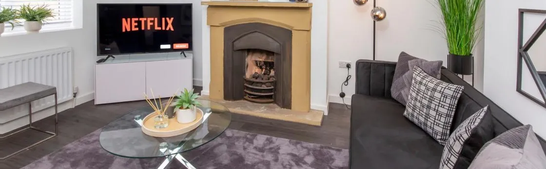 Piccadilly Place - 3 Bedroom House