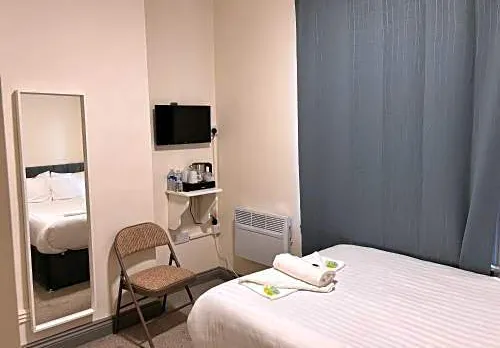 18 Budget Inn