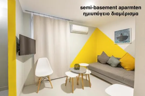 Acropolis Apartments