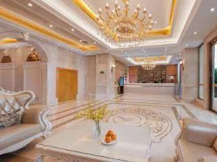 Vienna Hotel Wuhan Wangjiawan Qili Temple Metro Station