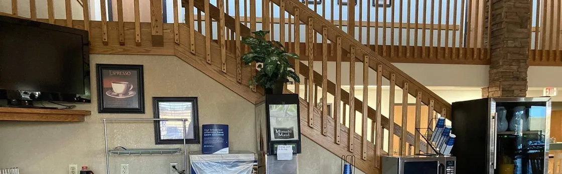 Holiday Inn Express Garden City East