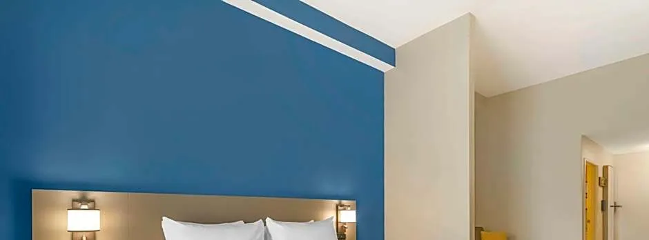 Comfort Suites Sarasota-Siesta Key
