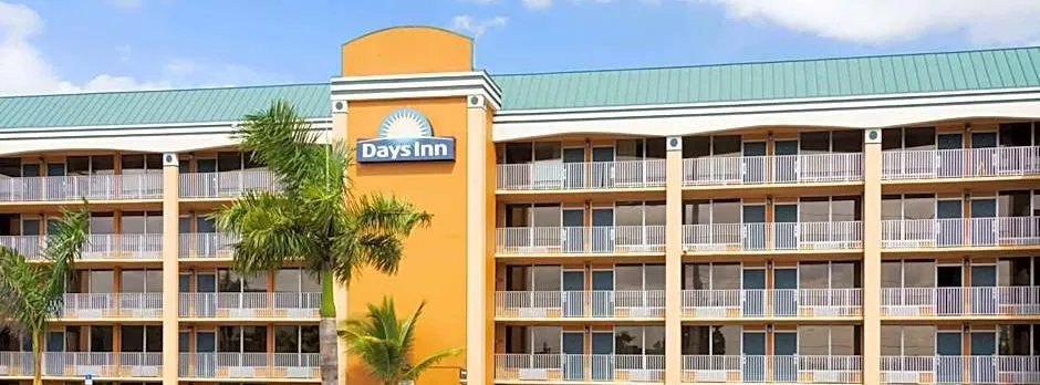 Days Inn by Wyndham Fort Lauderdale-Oakland Park Airport N