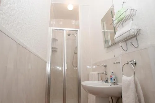 Valentine Lodge Over 21 Adult Couples Only
