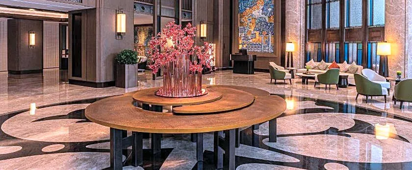 Yuexiu Hotel Guangzhou, Curio Collection by Hilton