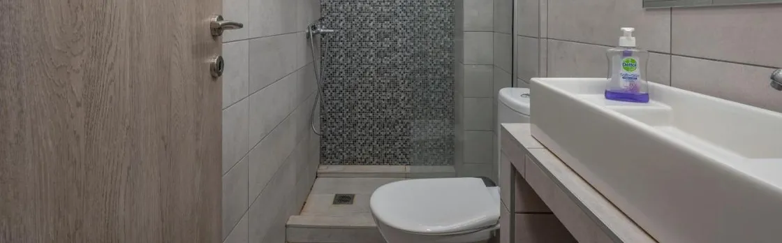 Kosmos Service Apartment Absolute City Center