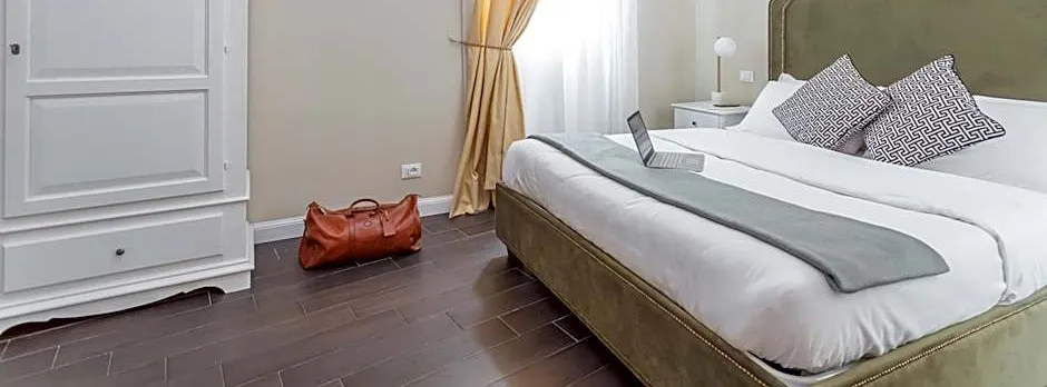 Daplace - La Mongolfiera Rooms in Navona
