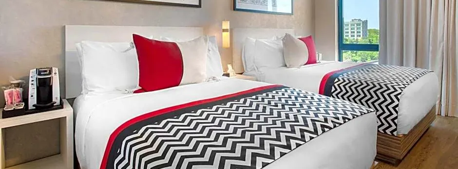 Insignia Hotel Brooklyn, an Ascend Collection Hotel