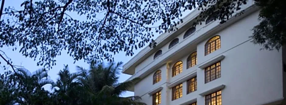 The Grand Magrath Hotel